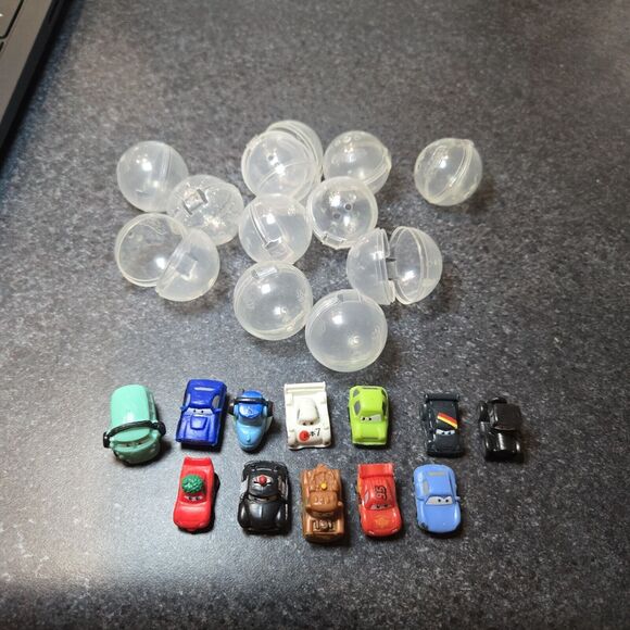 Disney Pixar‎ Cars Squinkies Lot Of 12 With Capsules - Picture 2 of 4